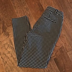 Abercrombie & Fitch Black & Cream Polka size 0